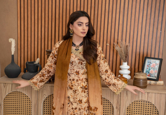 Three-Piece Digital Printed Lawn & Chiffon Suit – Modern & Trendy